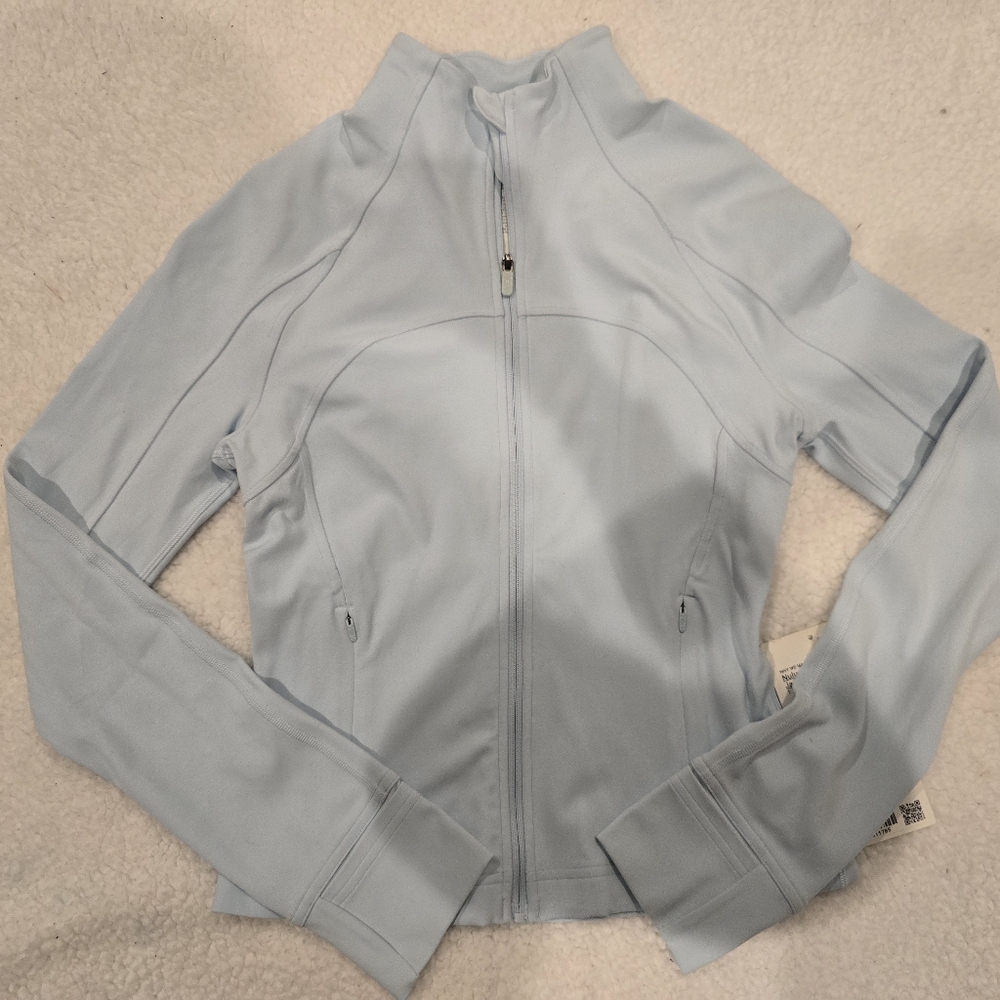 Lululemon Athletica NULU CROPPED DEFINE JACKET sz 6 Color PWBE